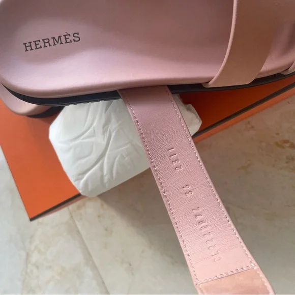 Hermes Chypre Sandal - 36 - Nude Pink - Black Sole - Picture 3 of 5